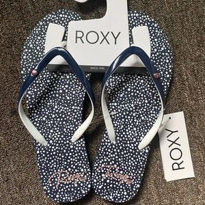 Roxy flip flop slippers (8)